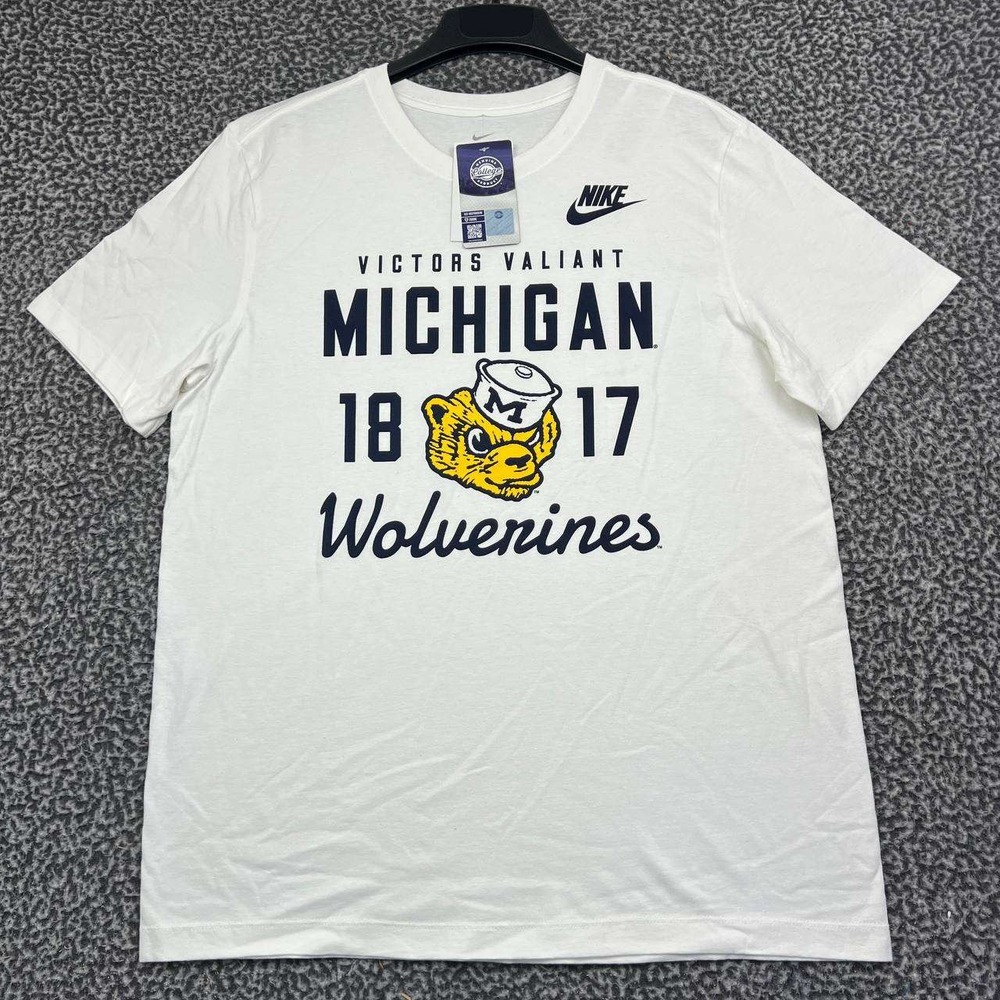 Nike Michigan Wolverines Victors Valiant Shirt Men Large Short Sleeve Cotton New